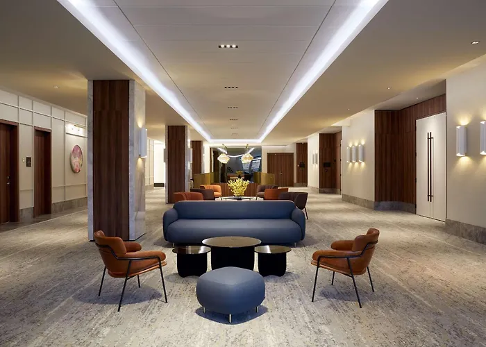 Homewood Suites By Hilton Montreal Midtown
